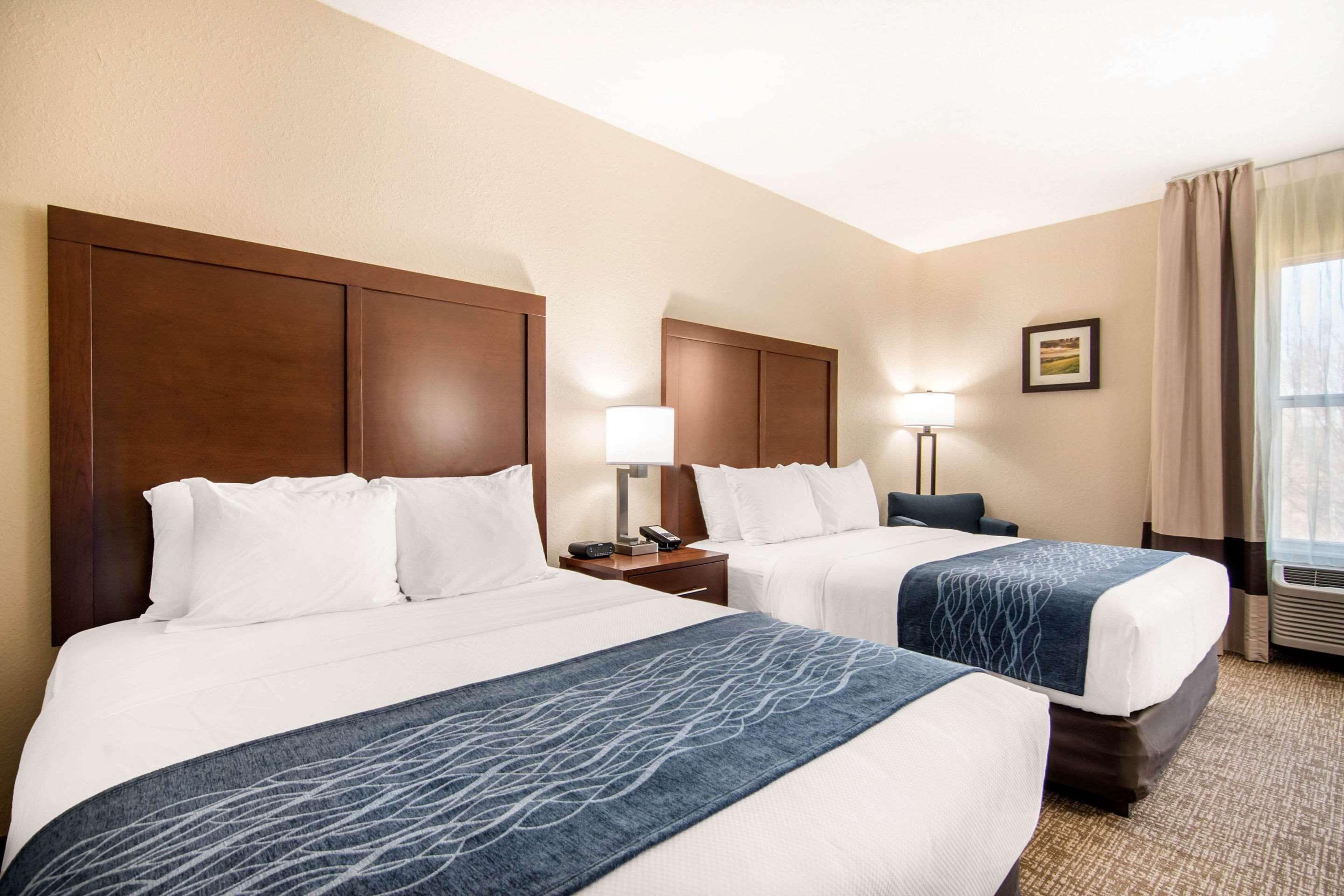 Comfort Inn & Suites Junction City - Near Fort Riley Exteriér fotografie