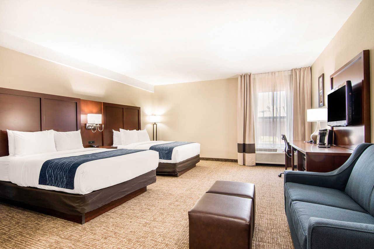 Comfort Inn & Suites Junction City - Near Fort Riley Exteriér fotografie