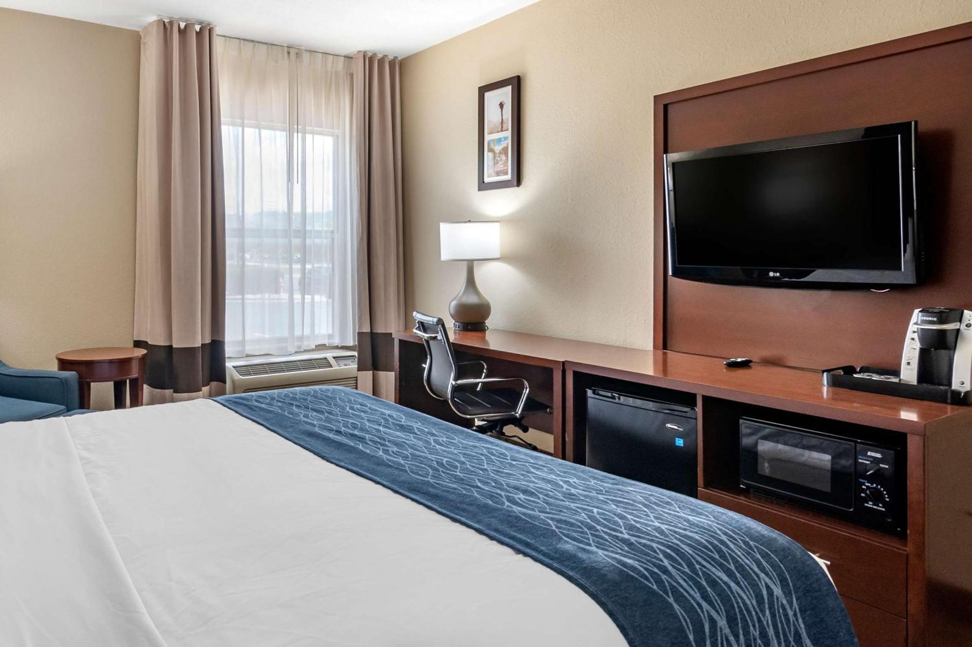 Comfort Inn & Suites Junction City - Near Fort Riley Exteriér fotografie